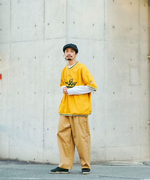 NFL（ナショナルフットボールリーグ ）の「NFLラインリブ半袖布帛プル