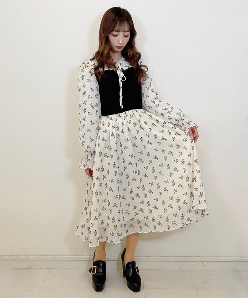 titty＆Co. PETIT（ティティアンドコープティ）の「【titty&Co.PETIT】シフォン切替え刺繍ワンピース（ワンピース・レディース・ホワイト・FREE）」の2枚目の写真