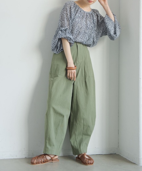 Crisp(クリスプ)の「ビッグシルエットミリタリーパンツ(カーゴパンツ・レディース・カーキ/アイボリー・FREE)」の3枚目の写真