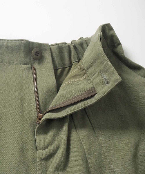 Crisp(クリスプ)の「ビッグシルエットミリタリーパンツ(カーゴパンツ・レディース・カーキ/アイボリー・FREE)」の18枚目の写真