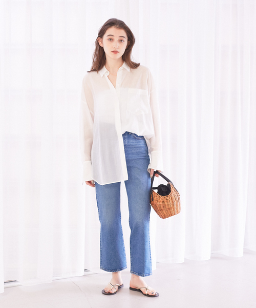 Levi’s MADE＆CRAFTED（リーバイスメードアンドクラフテッド）の「【Levi’s】 CROP BOOTデニムパンツ（デニムパンツ・レディース・ブルー・25/26/27）」の3枚目の写真