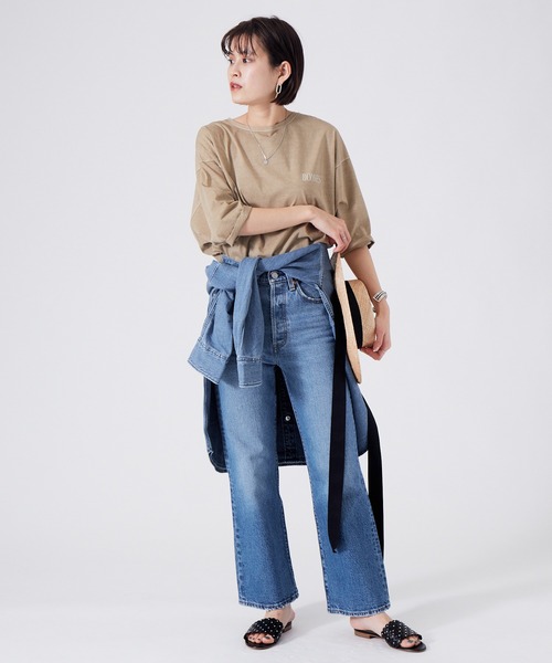 Levi’s MADE＆CRAFTED（リーバイスメードアンドクラフテッド）の「【Levi’s】 CROP BOOTデニムパンツ（デニムパンツ・レディース・ブルー・25/26/27）」の4枚目の写真