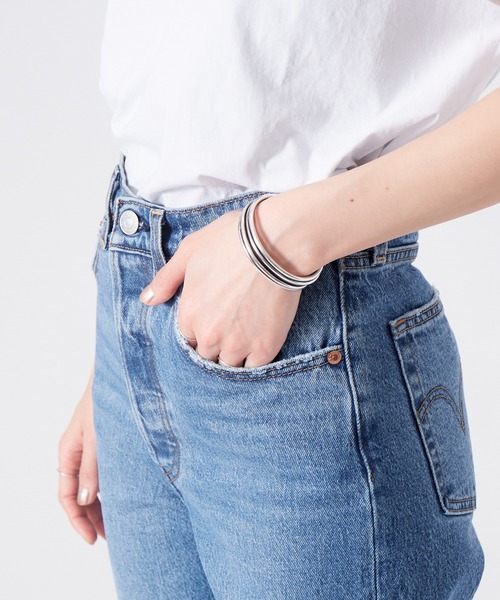Levi’s MADE＆CRAFTED（リーバイスメードアンドクラフテッド）の「【Levi’s】 CROP BOOTデニムパンツ（デニムパンツ・レディース・ブルー・25/26/27）」の15枚目の写真