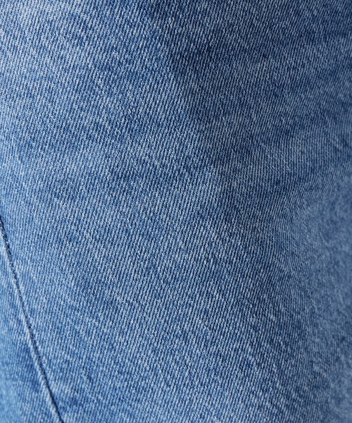 Levi’s MADE＆CRAFTED（リーバイスメードアンドクラフテッド）の「【Levi’s】 CROP BOOTデニムパンツ（デニムパンツ・レディース・ブルー・25/26/27）」の19枚目の写真