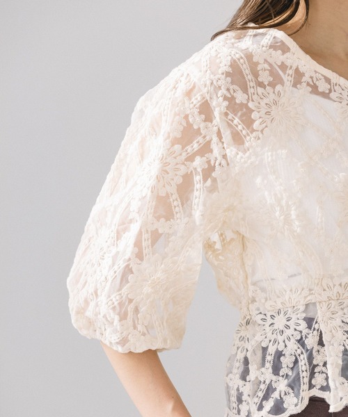 mysty woman（ミスティウーマン）の「刺繍レースペプラムブラウス 275572（シャツ/ブラウス・レディース・ブラック/グリーン/アイボリー・FREE）」の5枚目の写真