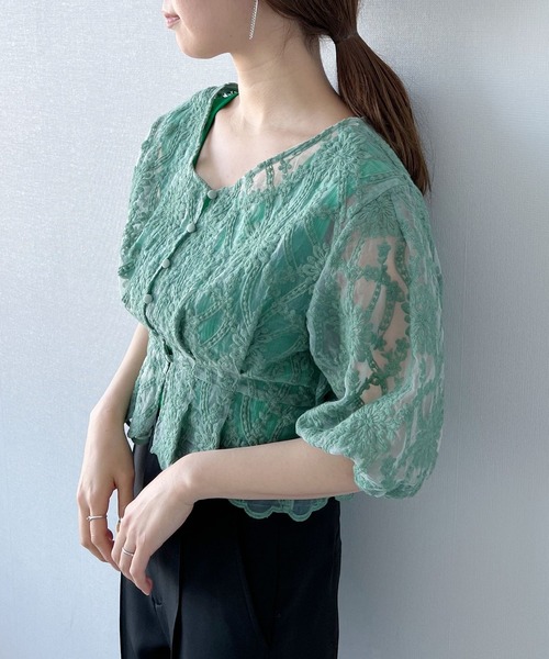 mysty woman（ミスティウーマン）の「刺繍レースペプラムブラウス 275572（シャツ/ブラウス・レディース・ブラック/グリーン/アイボリー・FREE）」の22枚目の写真