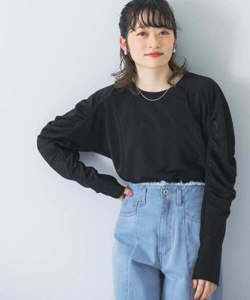 KBF（ケイビーエフ）の「ギャザーボリュームスリーブカットソー（Tシャツ/カットソー・レディース・オフホワイト/イエロー系その他/ブラック・ONE）」の3枚目の写真