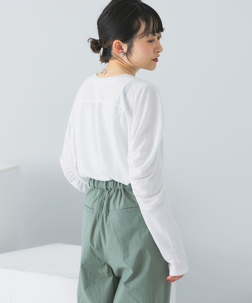 KBF（ケイビーエフ）の「ギャザーボリュームスリーブカットソー（Tシャツ/カットソー・レディース・オフホワイト/イエロー系その他/ブラック・ONE）」の9枚目の写真