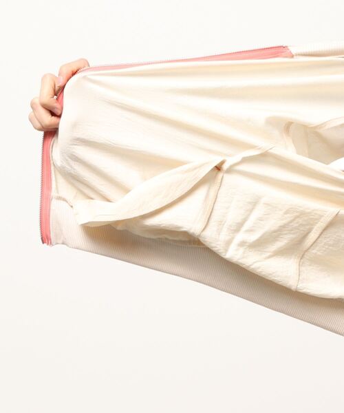 Q（キュー）の「シャインリブブルゾン（ブルゾン・レディース・ブラック/ベージュ/ブラック系その他/キャメル・MEDIUM）」の5枚目の写真