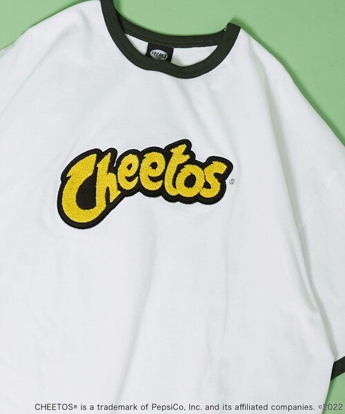 FREAK'S STORE（フリークスストア）の「WEB限定 CHEETOS/チートス 別注 ビッグシルエット サガラ刺繍 リンガーTシャツ（Tシャツ/カットソー・メンズ・ホワイト×グリーン/ブラック×ホワイト/ホワイト×ブラック・LARGE/MEDIUM/SMALL）」の2枚目の写真