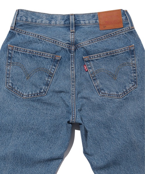 Levi's（リーバイス）の「90'S 501(R) DREW ME IN（デニムパンツ・レディース・ライトインディゴブルー・30inch/28inch/29inch/24inch/25inch/26inch/27inch/23inch）」の15枚目の写真