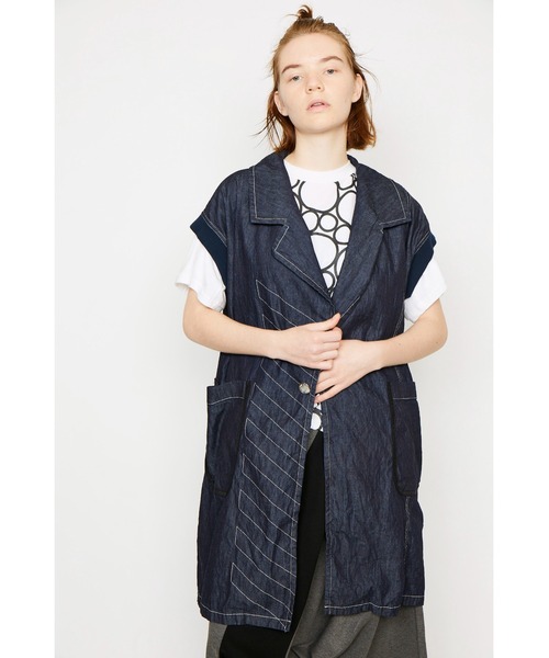gomme（ゴム）の「6ozデニム　ノースリーブジャケット（その他アウター・レディース・インディゴブルー/ブラック・MEDIUM）」の3枚目の写真