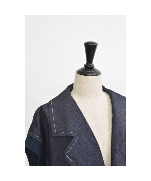 gomme（ゴム）の「6ozデニム　ノースリーブジャケット（その他アウター・レディース・インディゴブルー/ブラック・MEDIUM）」の12枚目の写真