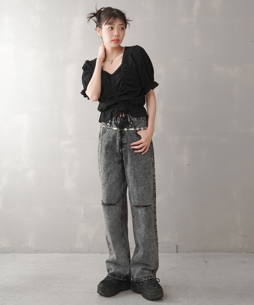 SPINNS（スピンズ）の「カットオフデニム ストレートパンツ（デニムパンツ・レディース・ブラック/ブラック系その他/ブルー/ケミカルウォッシュ・S/M）」の12枚目の写真