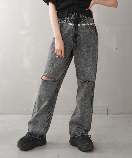 SPINNS（スピンズ）の「カットオフデニム ストレートパンツ（デニムパンツ・レディース・ブラック/ブラック系その他/ブルー/ケミカルウォッシュ・S/M）」の20枚目の写真