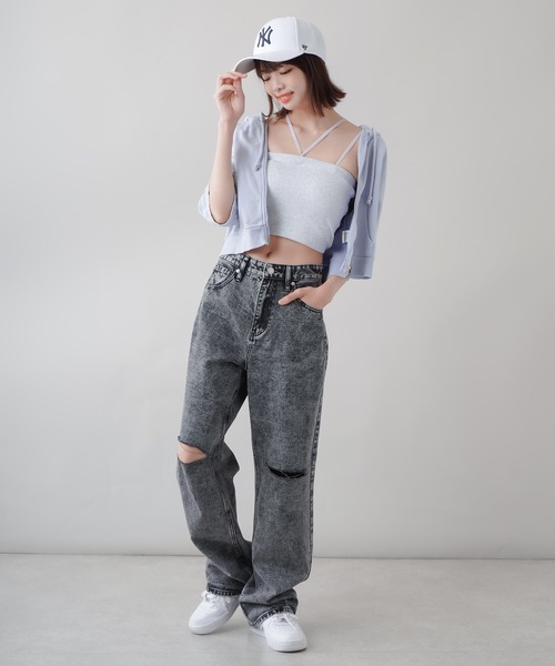 SPINNS（スピンズ）の「カットオフデニム ストレートパンツ（デニムパンツ・レディース・ブラック/ブラック系その他/ブルー/ケミカルウォッシュ・S/M）」の17枚目の写真