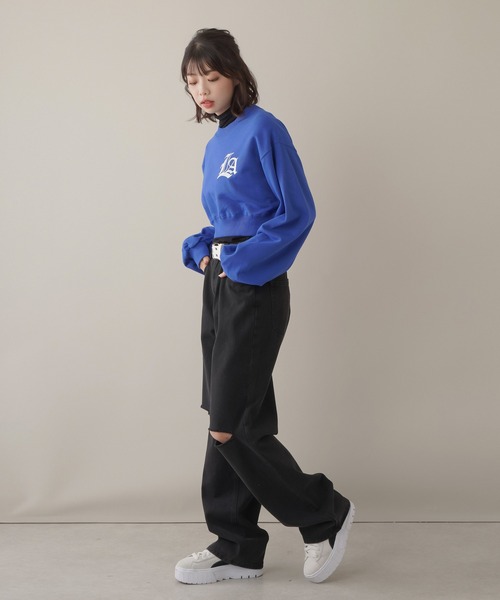 SPINNS（スピンズ）の「カットオフデニム ストレートパンツ（デニムパンツ・レディース・ブラック/ブラック系その他/ブルー/ケミカルウォッシュ・S/M）」の22枚目の写真