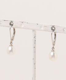 MUSES（ミューズ）の「/MUSES/オーバル淡水パールピアス  8～10mmパール（ピアス（両耳用））」