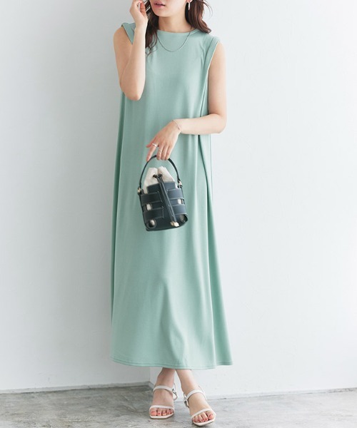 Pierrot（ピエロ）の「タックスリーブロングワンピース（ワンピース・レディース・ピンク/ブルー/グレイッシュベージュ/ブラック/ネイビー/グリーン/モカ/イエロー/ミント/レッド・L/M/PM/PS/PL）」の6枚目の写真