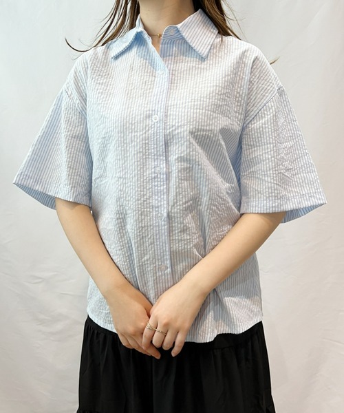 CLEA（クレア）の「ストライプカラー半袖シャツ（シャツ/ブラウス・レディース・ピンク/イエロー/ブルー/グリーン・FREE）」の6枚目の写真