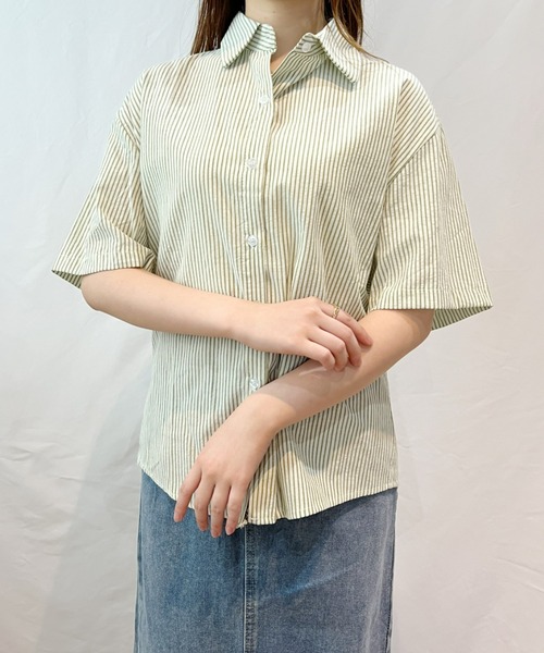 CLEA（クレア）の「ストライプカラー半袖シャツ（シャツ/ブラウス・レディース・ピンク/イエロー/ブルー/グリーン・FREE）」の9枚目の写真