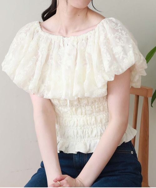 archives（アルシーヴ）の「バルーンフリルブラウス（シャツ/ブラウス・レディース・ブラック/アイボリー/グレイッシュベージュ・MEDIUM）」の8枚目の写真