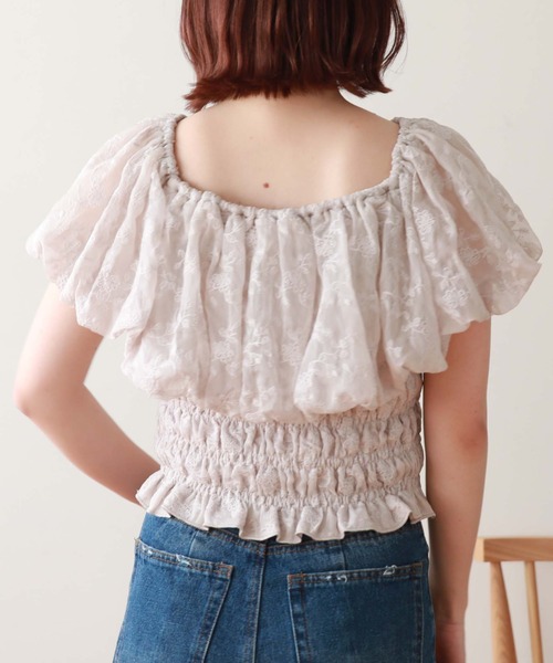 archives（アルシーヴ）の「バルーンフリルブラウス（シャツ/ブラウス・レディース・ブラック/アイボリー/グレイッシュベージュ・MEDIUM）」の15枚目の写真