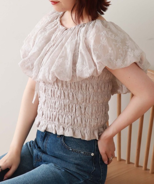 archives（アルシーヴ）の「バルーンフリルブラウス（シャツ/ブラウス・レディース・ブラック/アイボリー/グレイッシュベージュ・MEDIUM）」の17枚目の写真