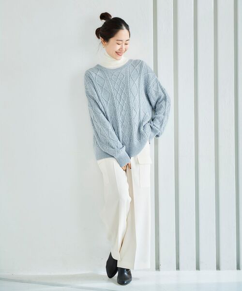 le.coeur blanc(ルクールブラン)の「ナチュラリーカーゴパンツ(カーゴパンツ・レディース・カーキオリーブ/オフホワイト・36/38)」の4枚目の写真