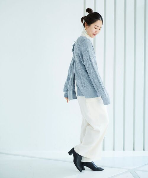 le.coeur blanc(ルクールブラン)の「ナチュラリーカーゴパンツ(カーゴパンツ・レディース・カーキオリーブ/オフホワイト・36/38)」の10枚目の写真