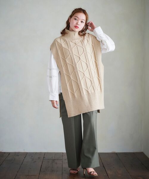 le.coeur blanc(ルクールブラン)の「ナチュラリーカーゴパンツ(カーゴパンツ・レディース・カーキオリーブ/オフホワイト・36/38)」の21枚目の写真