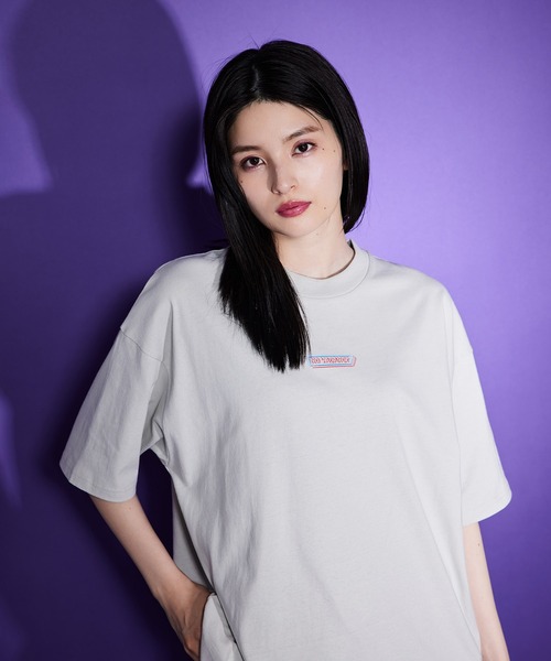 JUNRED(ジュンレッド)の「はらわたちゅん子プリントTシャツ(Tシャツ/カットソー・メンズ・グレー/ライトグレー/グレー系その他/チャコールグレー・M/L/S)」の17枚目の写真