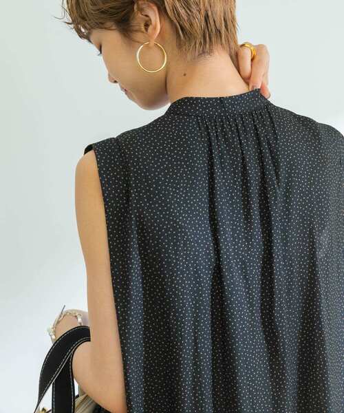 URBAN RESEARCH(アーバンリサーチ)の「割繊ボウタイブラウス(シャツ/ブラウス・レディース・ベージュ/オフホワイト/ブラック系その他・FREE)」の9枚目の写真