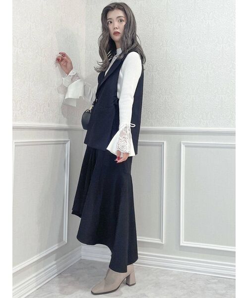 dazzlin（ダズリン）の「ボタンナローボリュームスカート（スカート・レディース・ブラック/モカ/インディゴブルー・SMALL/MEDIUM）」の11枚目の写真