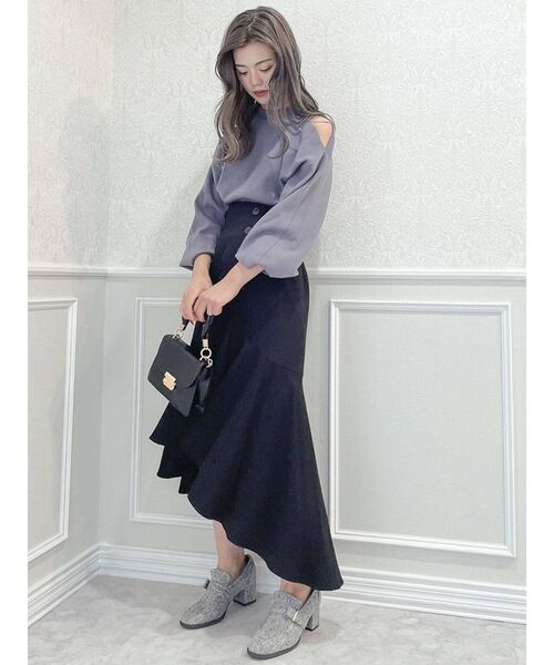 dazzlin（ダズリン）の「ボタンナローボリュームスカート（スカート・レディース・ブラック/モカ/インディゴブルー・SMALL/MEDIUM）」の18枚目の写真