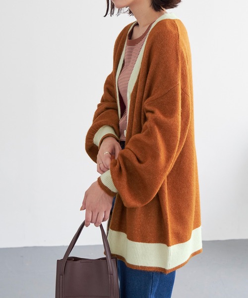 Chaco closet（チャコ クローゼット）の「配色切り替えVネックニットカーディガン（カーディガン/ボレロ・レディース・アイボリー/ブラック/レッド/パープル/オレンジ・FREE）」の19枚目の写真