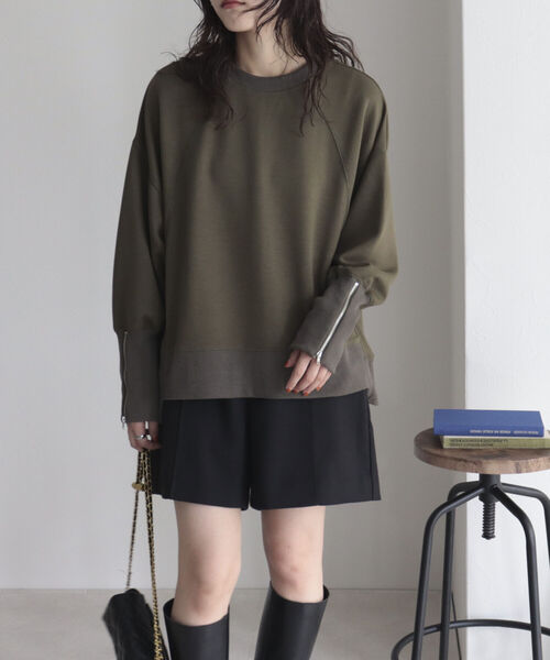 fredy emue(フレディエミュ)の「袖口ZIP プルオーバーカットソー(Tシャツ/カットソー・レディース・カーキ/グレイッシュベージュ/ブラック・38)」の6枚目の写真