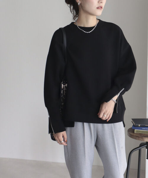 fredy emue(フレディエミュ)の「袖口ZIP プルオーバーカットソー(Tシャツ/カットソー・レディース・カーキ/グレイッシュベージュ/ブラック・38)」の17枚目の写真