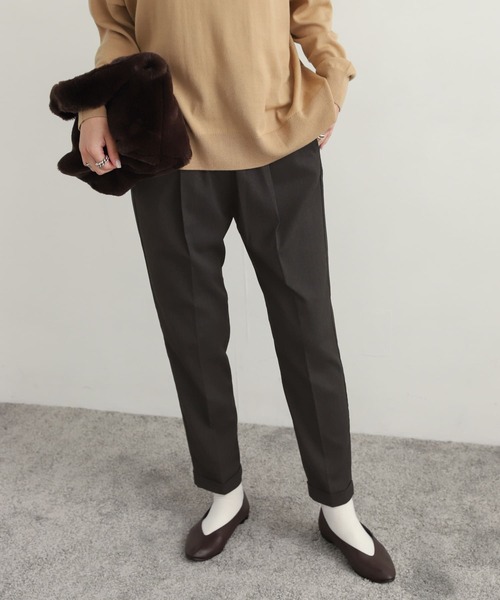 URBAN RESEARCH DOORS（アーバンリサーチドアーズ）の「ツイルテーパードイージーパンツ（その他パンツ・レディース・アイボリー/カーキ/ブラック/チャコールグレー・X-SMALL/SMALL/MEDIUM）」の4枚目の写真