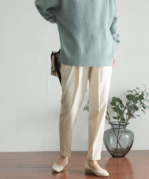 URBAN RESEARCH DOORS（アーバンリサーチドアーズ）の「ツイルテーパードイージーパンツ（その他パンツ・レディース・アイボリー/カーキ/ブラック/チャコールグレー・X-SMALL/SMALL/MEDIUM）」の17枚目の写真