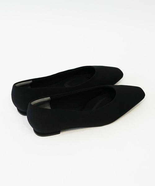 CARETTE(カレット)の「フラットヒールの布製フォーマルパンプス【Lサイズ 24.5CM】【喪服用】(パンプス・レディース・ブラック・24.5cm)」の4枚目の写真