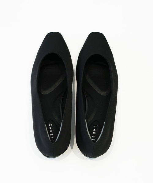 CARETTE(カレット)の「フラットヒールの布製フォーマルパンプス【Lサイズ 24.5CM】【喪服用】(パンプス・レディース・ブラック・24.5cm)」の2枚目の写真