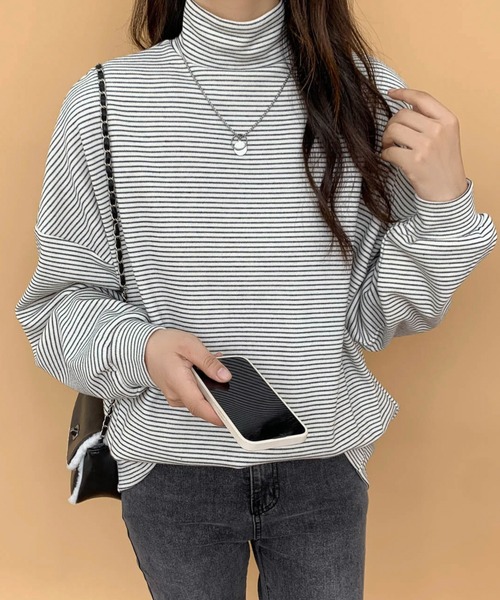 ECLIN（エクラン）の「ハーフボーダーハイネックロングTシャツ（Tシャツ/カットソー・レディース・ホワイト/ブラック/ベージュ/ブラウン・M/L）」の11枚目の写真