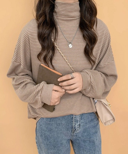 ECLIN（エクラン）の「ハーフボーダーハイネックロングTシャツ（Tシャツ/カットソー・レディース・ホワイト/ブラック/ベージュ/ブラウン・M/L）」の8枚目の写真