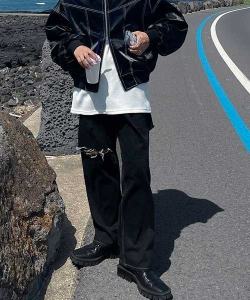 ASCLO(エジュクロ)の「ASCLO 横スリダメージブラックデニムパンツ(デニムパンツ・メンズ・ブラック・SMALL/MEDIUM/LARGE)」の4枚目の写真