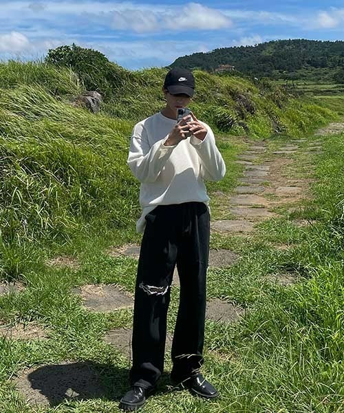 ASCLO(エジュクロ)の「ASCLO 横スリダメージブラックデニムパンツ(デニムパンツ・メンズ・ブラック・SMALL/MEDIUM/LARGE)」の19枚目の写真
