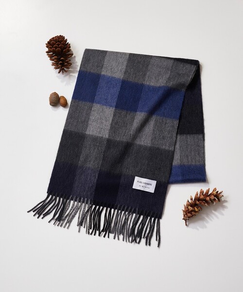 tk.TAKEO KIKUCHI（ティーケータケオキクチ）の「◆ピュアカシミヤチェックマフラー（マフラー・メンズ・ブルー系4/ブラック系4/ブルー系6/レッド系3/ワイン系3・00）」の3枚目の写真