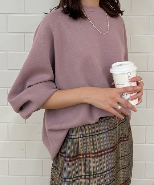 Lui's(ルイス)の「ダブルジャガードステッチワークオーバーニット(ニット/セーター・レディース・オフホワイト/ブラック/グレイッシュベージュ/ブルー・FREE)」の3枚目の写真