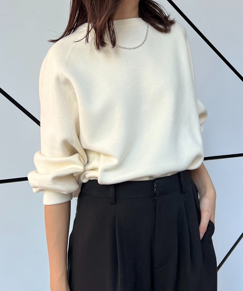 Lui's(ルイス)の「ダブルジャガードステッチワークオーバーニット(ニット/セーター・レディース・オフホワイト/ブラック/グレイッシュベージュ/ブルー・FREE)」の6枚目の写真