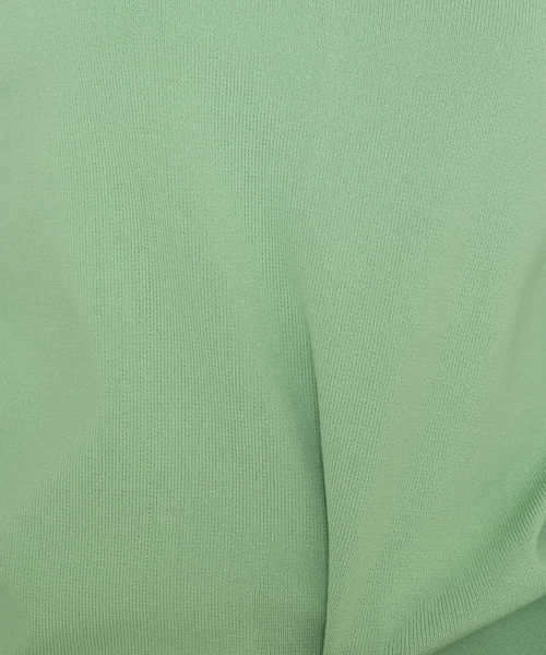 a.v.v（アーヴェヴェ）の「【洗濯機で洗える/UVカット】Vネックパフスリーブニット（ニット/セーター・レディース・アイボリー/ブラック/ブルー/ライトグレー/ライトグリーン/ピンク/ミント・36/38/40/34/42）」の12枚目の写真